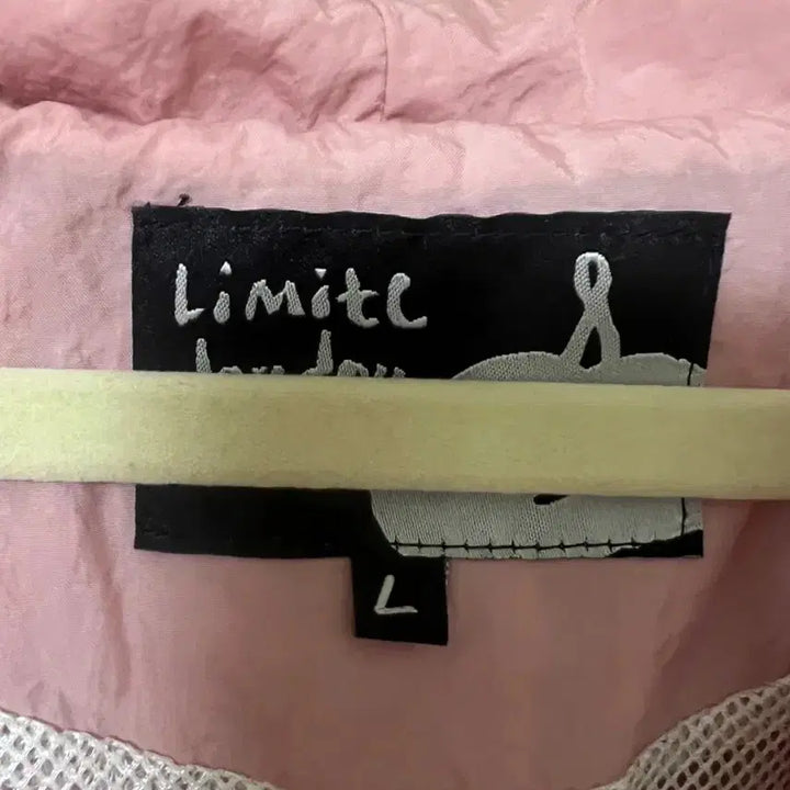 [BUNJANG] Limité Doudou Windbreaker Size L / 리미떼두두 L 바람막이