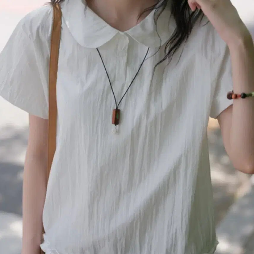 [BUNJANG] Tilde Seoul Eiffel Frill Short Sleeve Blouse (Black/White) / 틸데서울 에펠 프릴 반팔 블라우스 블랙 화이트 일괄