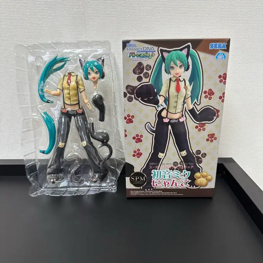 [BUNJANG] Sega Project DIVA Nyanko Hatsune Miku Cat Ear Figure (SPM) / 세가 프로젝트 디바 냥코 네코미미 고양이 피규어 하츠네 미쿠 (SPM)