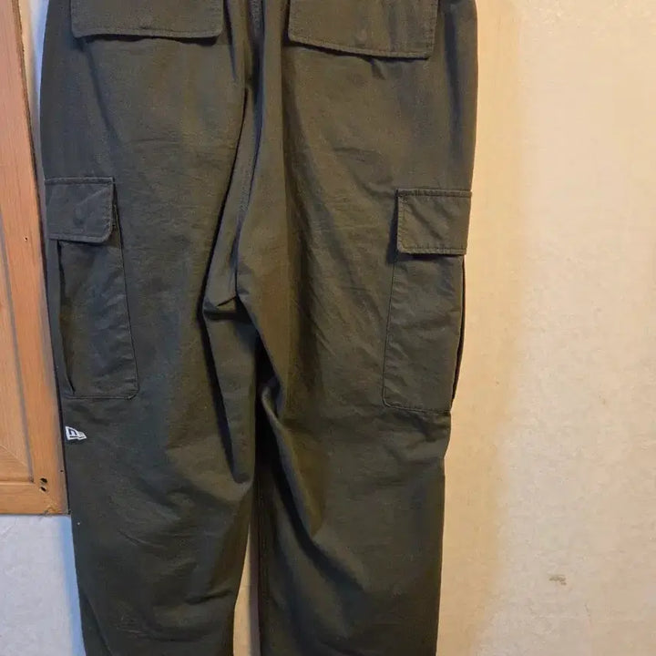 [BUNJANG] New Era Cargo Pants Khaki Cotton / 뉴에라  카고팬츠