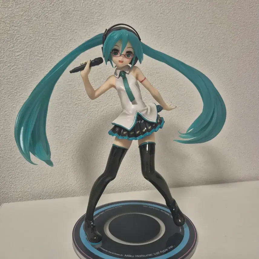[BUNJANG] Alter Hatsune Miku Figure / lat식 미쿠 피규어