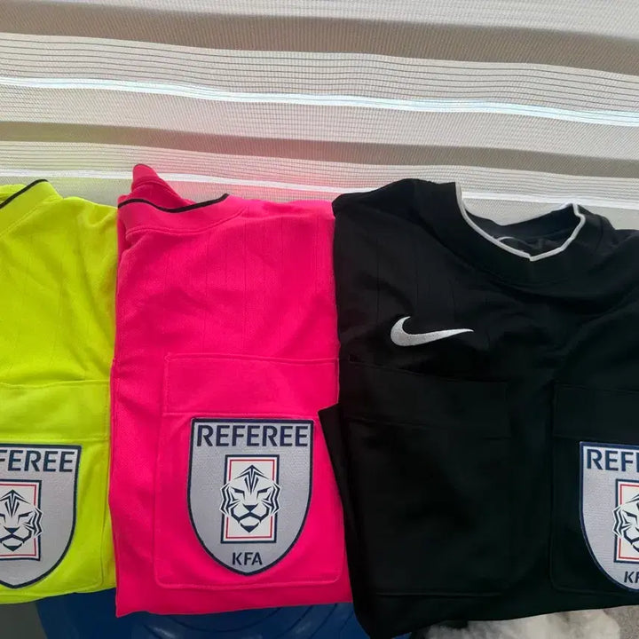 [BUNJANG] Nike Long Sleeve Soccer Referee Jersey Bundle (Used - 6 Tops) / 나이키 축구 심판복 긴팔 일괄 판매 (중고-상의 6벌)