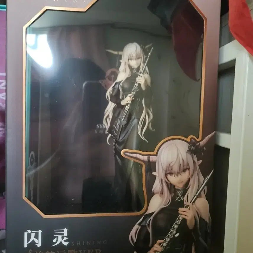 [BUNJANG] APEX Arknights Shining Figure "All-Out War" Version 1/7 Scale / 에이팩스 (APEX) 1/7스케일 명일방주 샤이닝 전항원가Ver