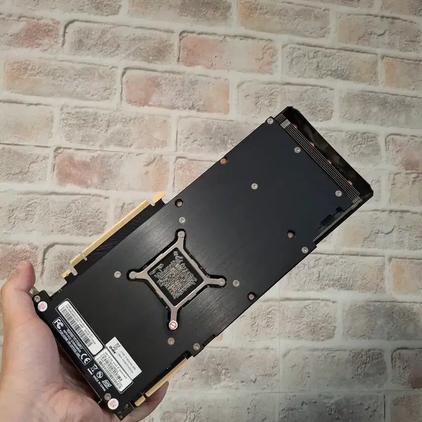 [BUNJANG] GIGABYTE RTX 2080 BLACK MONSTER 8GB GDDR6 Graphics Card / 작동영상O) 신품급 이엠텍 RTX2080 8GB 그래픽카드