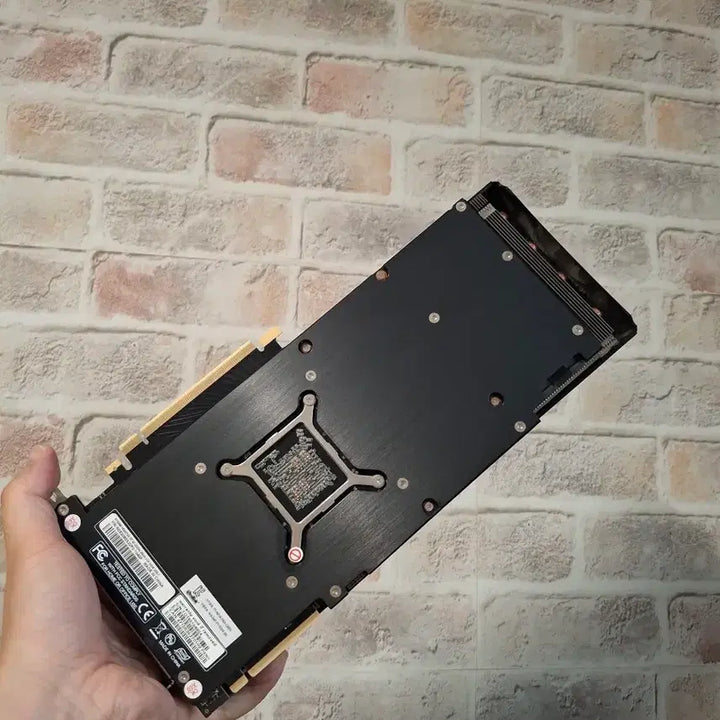 [BUNJANG] GIGABYTE RTX 2080 BLACK MONSTER 8GB GDDR6 Graphics Card / 작동영상O) 신품급 이엠텍 RTX2080 8GB 그래픽카드