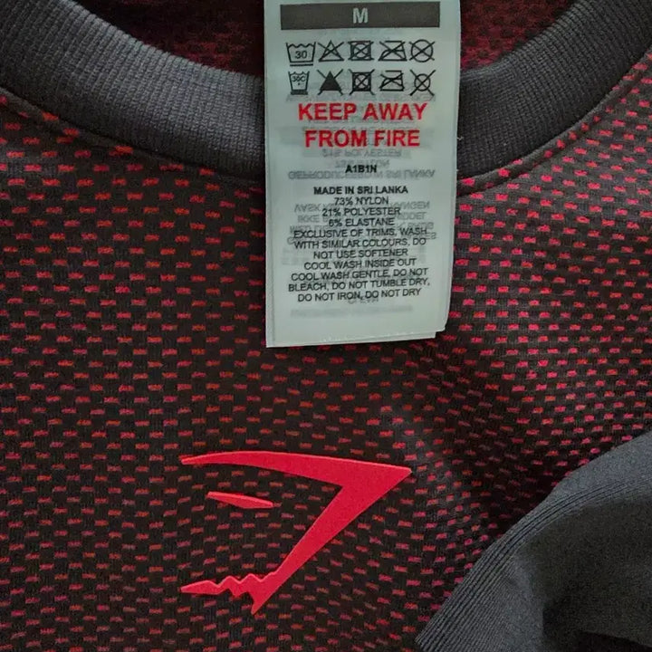 [BUNJANG] Gymshark Onyx V5 T-shirt (Medium) / 짐샤크 오닉스 v5 M 최저가