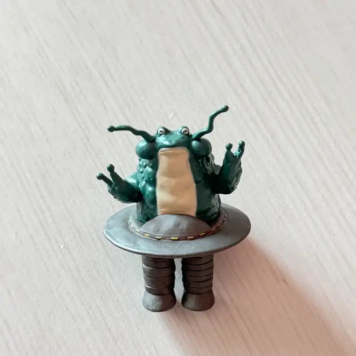 [BUNJANG] Ken Elephant Tokyo Kaiju Universe Gamagora Figure / [미개봉] 켄엘리펀트 도쿄 괴수 유니버스 피규어 가챠 판매합니다.