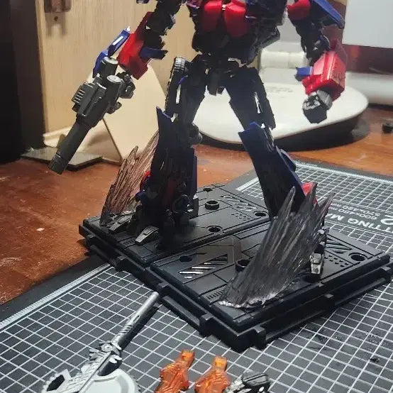 [BUNJANG] Blocky Transformers Optimus Prime (Pre-Assembled) / 블로키 트랜스포머 옵티머스 프라임 가조립