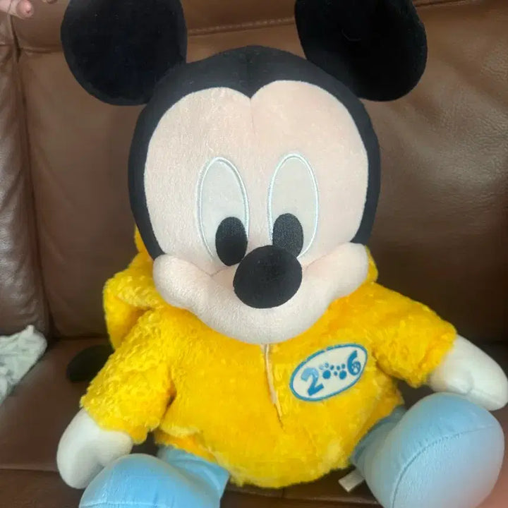 [BUNJANG] Disney Baby Mickey Mouse Plush Doll / 정품베이비미키인형