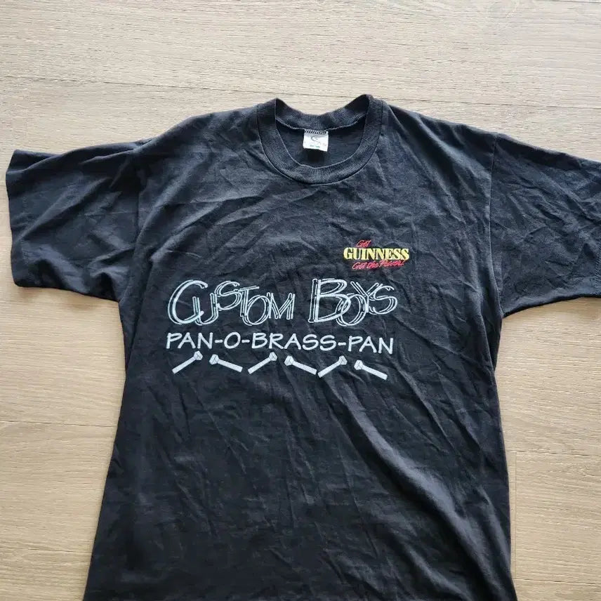 [BUNJANG] Rossi Guinness Custom Boys T-Shirt / 90s ROSSI GUINNESS 커스텀 보이즈 반팔티 L