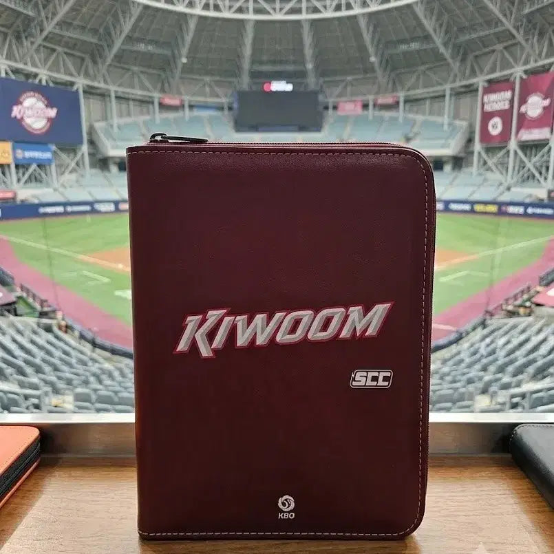 [BUNJANG] Kiwoom Heroes KBO Card Binder (Sealed) / 키움 히어로즈 kbo카드 바인더 북(미개봉새상품)편의점 정식상품