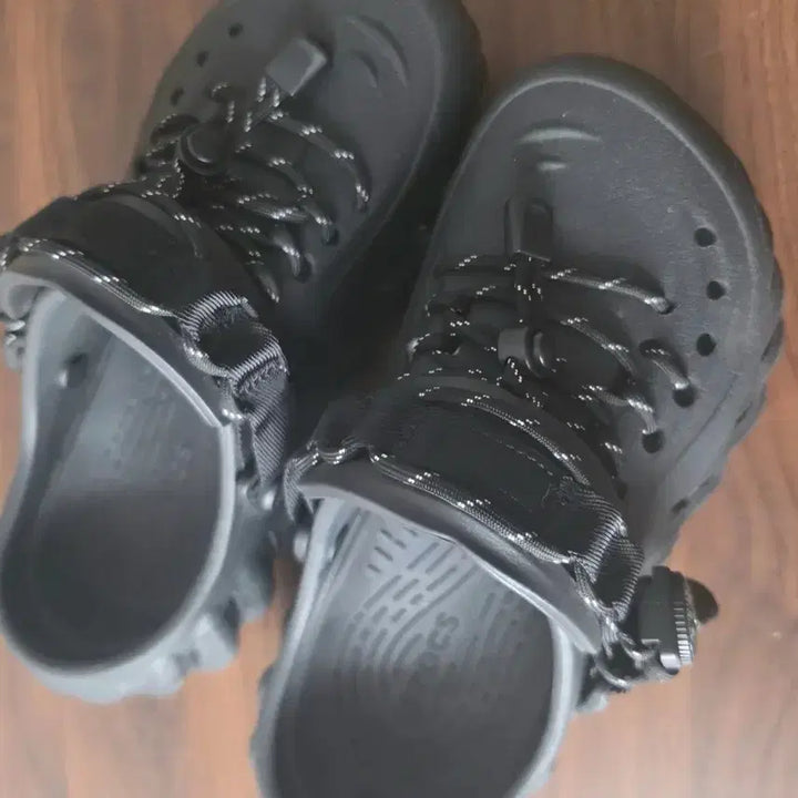 [BUNJANG] Custom Crocs Shoes / 크록스 커스텀 신발