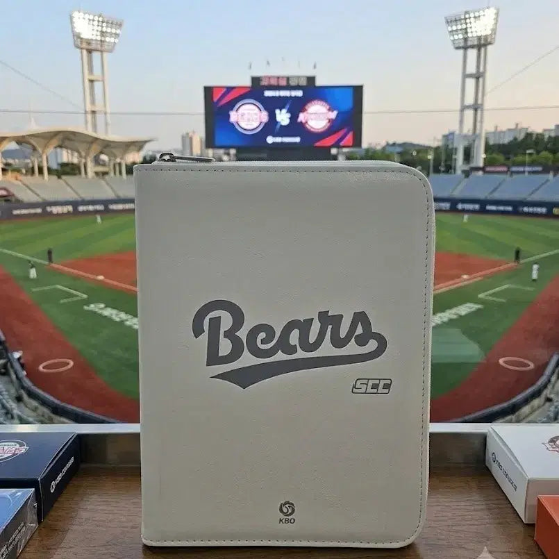 [BUNJANG] Doosan Bears KBO Card Binder (Sealed New) / 두산베어스 KBO 카드 바인더 북(미개봉새상품)