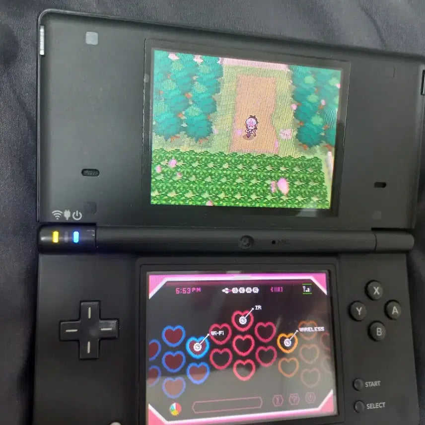 [BUNJANG] Nintendo DSi Pokemon Black Edition + Pokemon Black Box Set / 닌텐도 dsi 포켓몬 블랙에디션 + 포켓몬스터 ds 블랙 박스