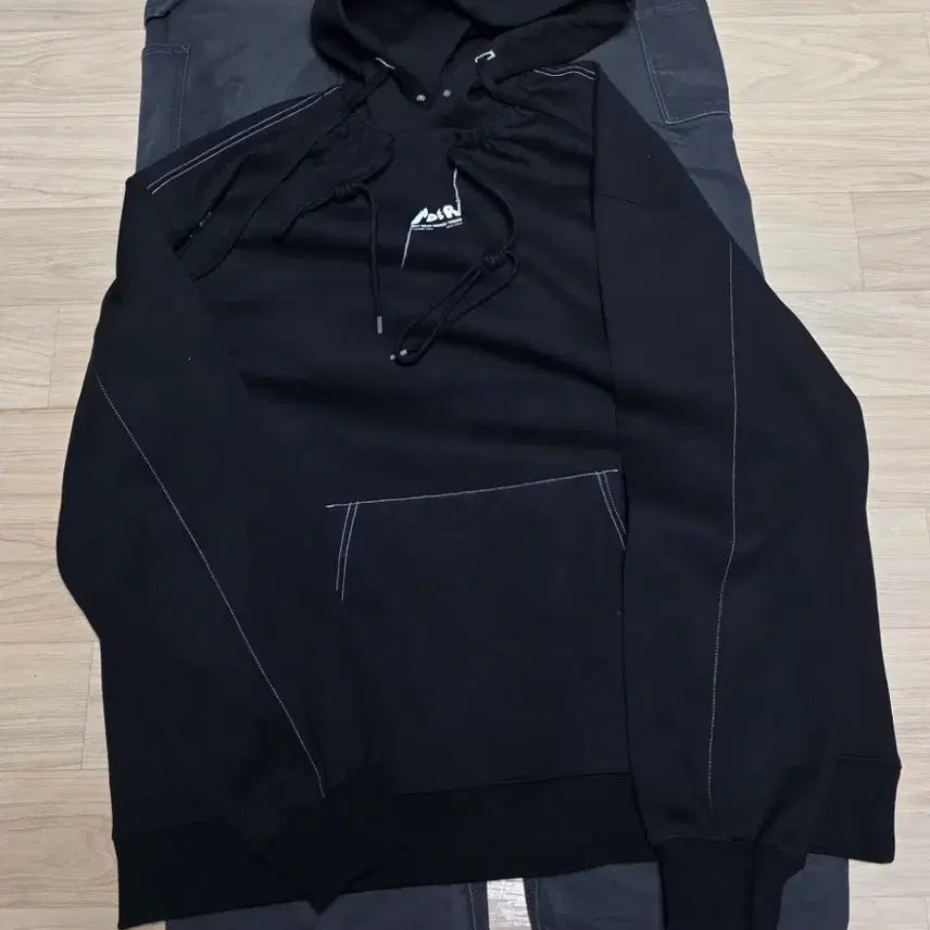 [BUNJANG] Ader Error Admore Logo Hoodie / 아더에러 애드모어 로고 후드티 A2
