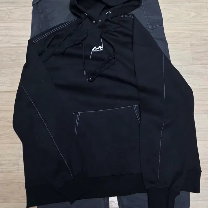 [BUNJANG] Ader Error Admore Logo Hoodie / 아더에러 애드모어 로고 후드티 A2