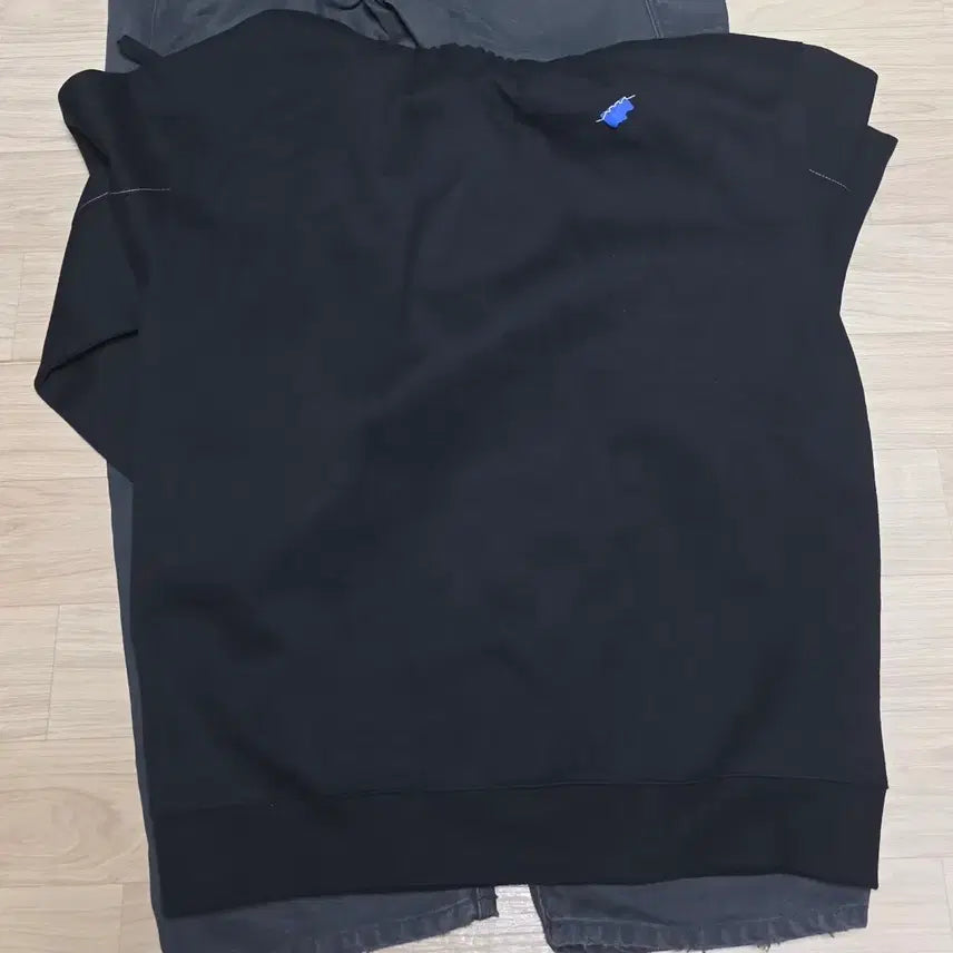 [BUNJANG] Ader Error Admore Logo Hoodie / 아더에러 애드모어 로고 후드티 A2