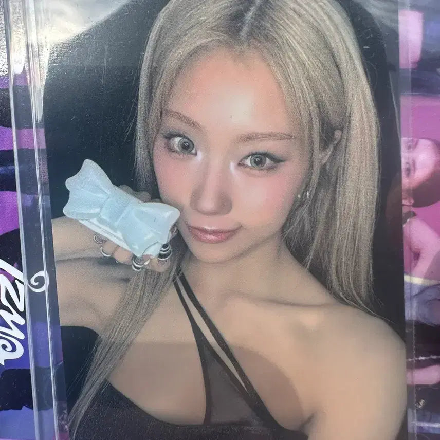 [SOLD OUT] 이즈나 최정은 정은 2주차 공방 포카