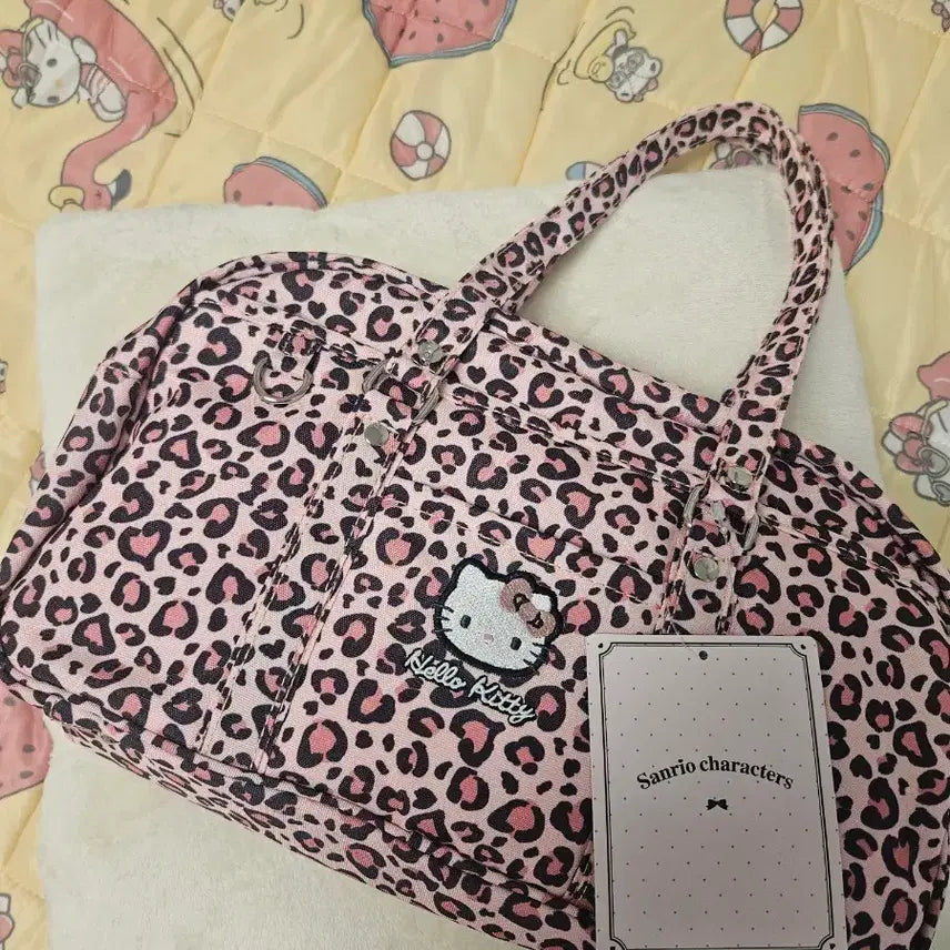 [BUNJANG] Hello Kitty Shimamura Leopard Pink Hops Women&