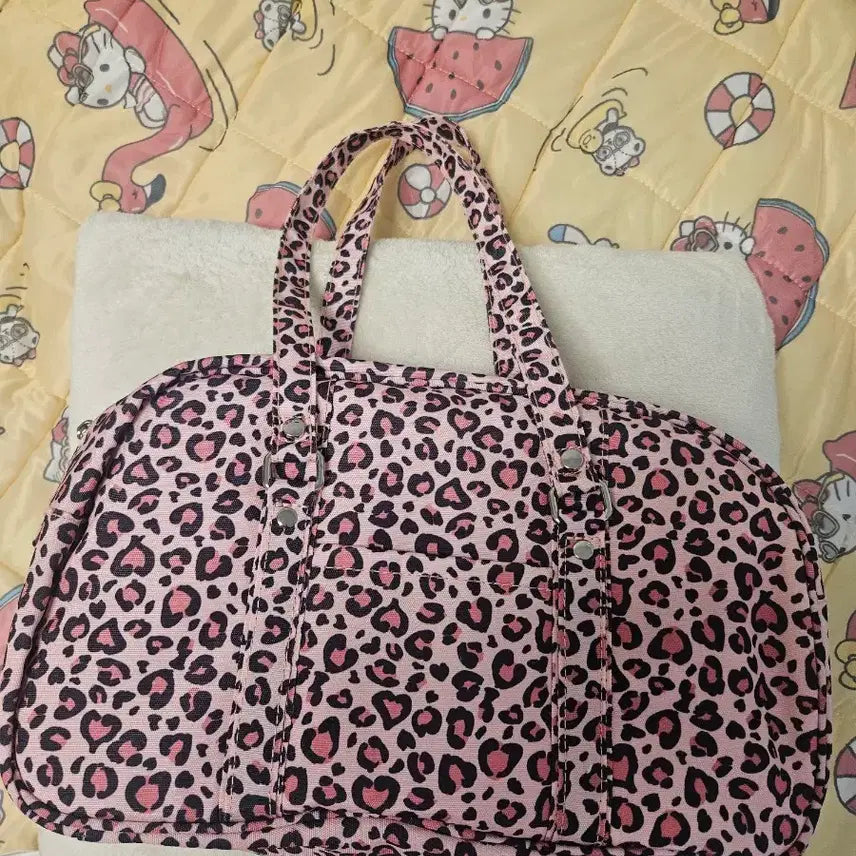 [BUNJANG] Hello Kitty Shimamura Leopard Pink Hops Women&