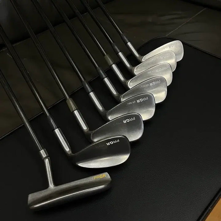 [BUNJANG] PRGR CT-522 Stainless Steel Hollow Irons (5-9, P, S) &amp; Putter / PRGR ct-522 스테인레스 중공 아이언(5-9,p,s)&amp; 퍼터