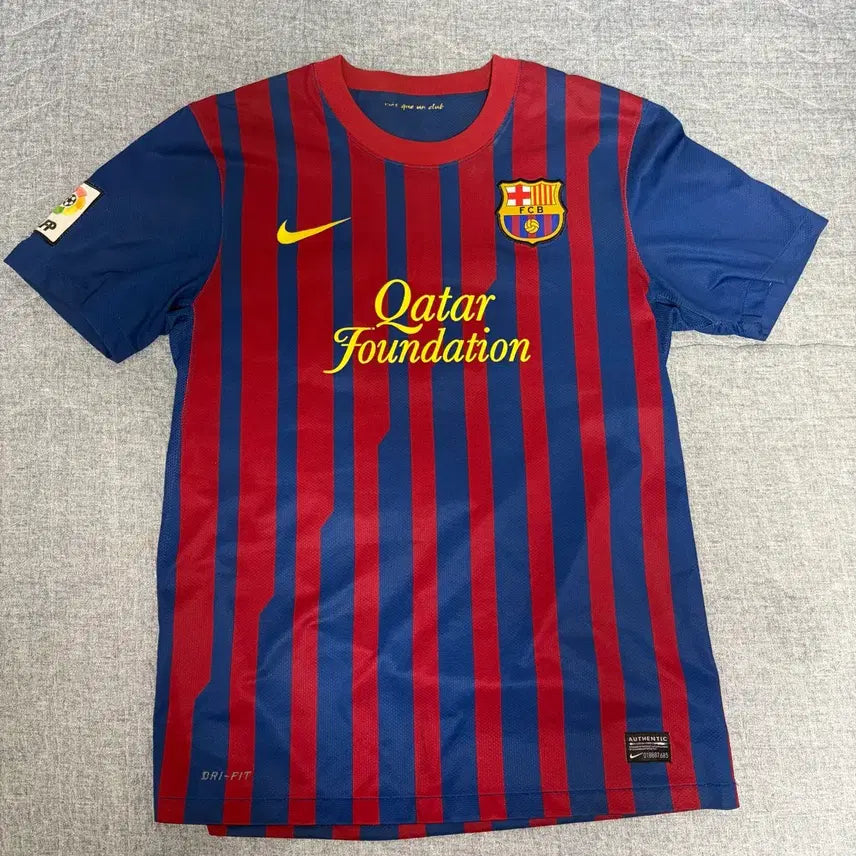 [BUNJANG] FC Barcelona Lionel Messi 2011-12 Authentic Home Jersey (M) / 11-12 바르셀로나 메시 10번 어센틱 정품 판매(급처)