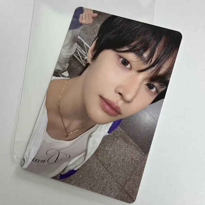 [BUNJANG] RIIZE Pop-up Archive Apparel 100,000 KRW Purchase Benefit Wonbin Photocard / 라이즈 팝업 아카이브 어페럴 10만원 특전 원빈 포카