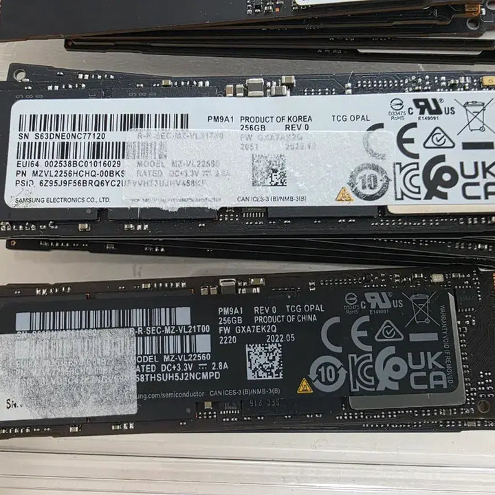 [BUNJANG] Samsung PM9A1 (980 PRO) 256GB NVMe SSD with Heatsink / SSD 삼성 pm9a1(980 프로) 256GB/방열판 /24년 문서