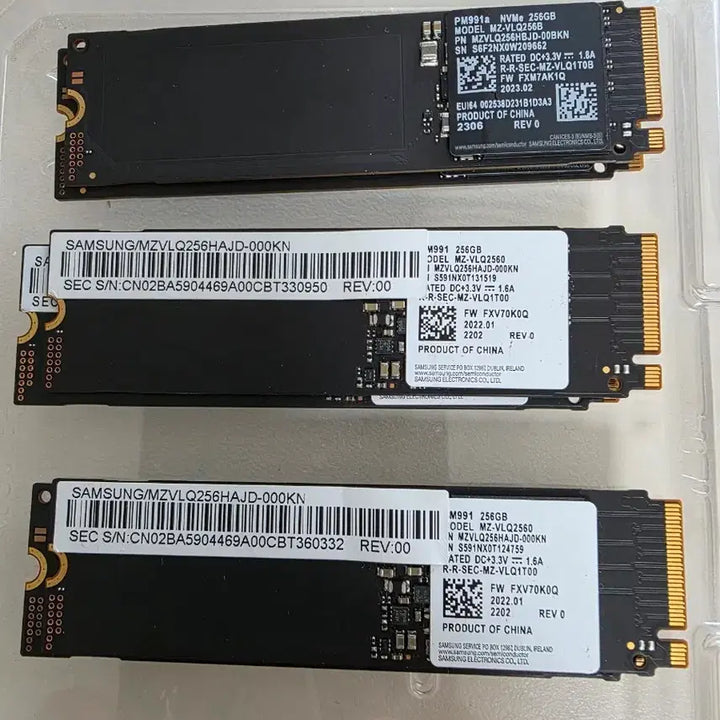 [BUNJANG] Samsung PM991 256GB NVMe SSD with Heatsink / SSD 삼성 pm991 256GB/방열판/24년 문서/거의새것