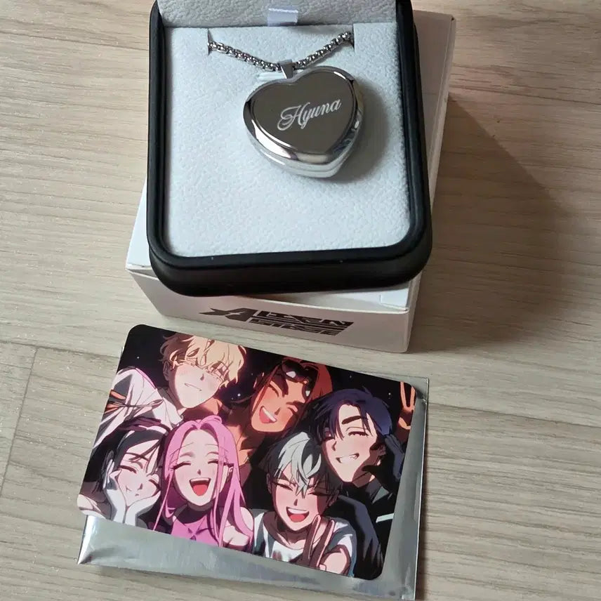 [SOLD OUT] 에일리언 스테이지 펜던트 agf 카르마 현아 특전 카드 일괄 삼월수