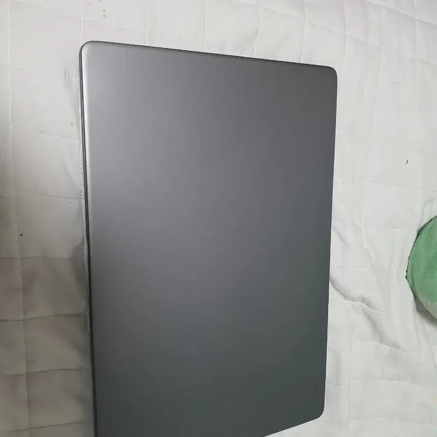 [BUNJANG] LG UltraPC 15U780 Intel Core i3-8th Gen Laptop / LG 노트북 울트라PC 15U780 i3-8세대 128GB +500GB