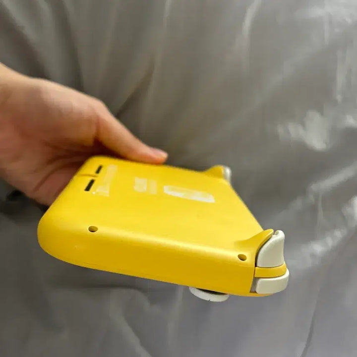 [BUNJANG] Nintendo Switch Lite Yellow Console / 닌텐도 스위치 라이트 옐로우