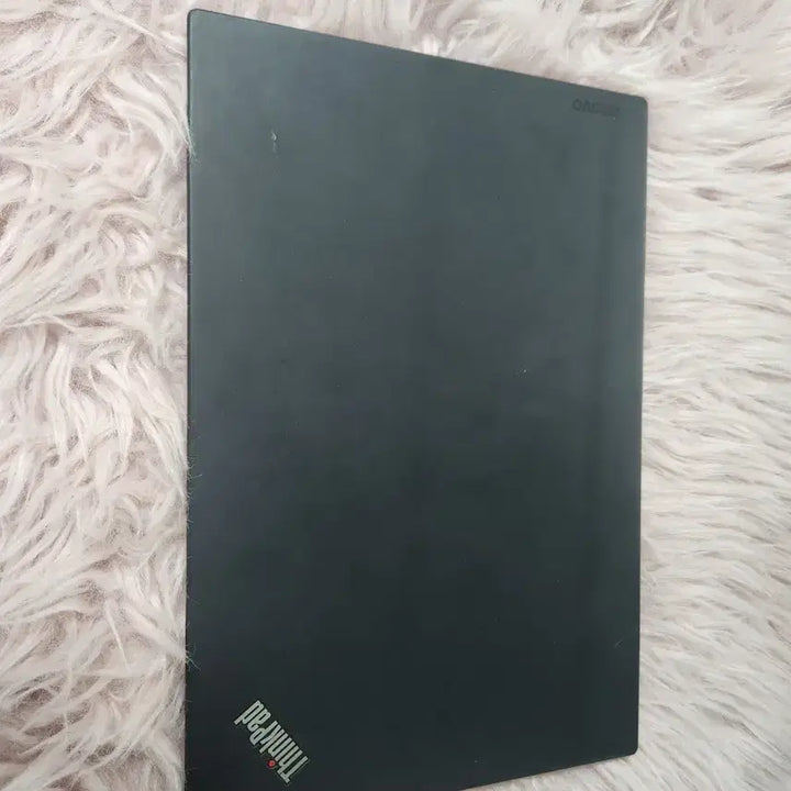 [BUNJANG] Lenovo ThinkPad X1 Carbon 7th Gen 14-inch i7 Laptop / 레노버 x1카본 14인치 i7 7세대