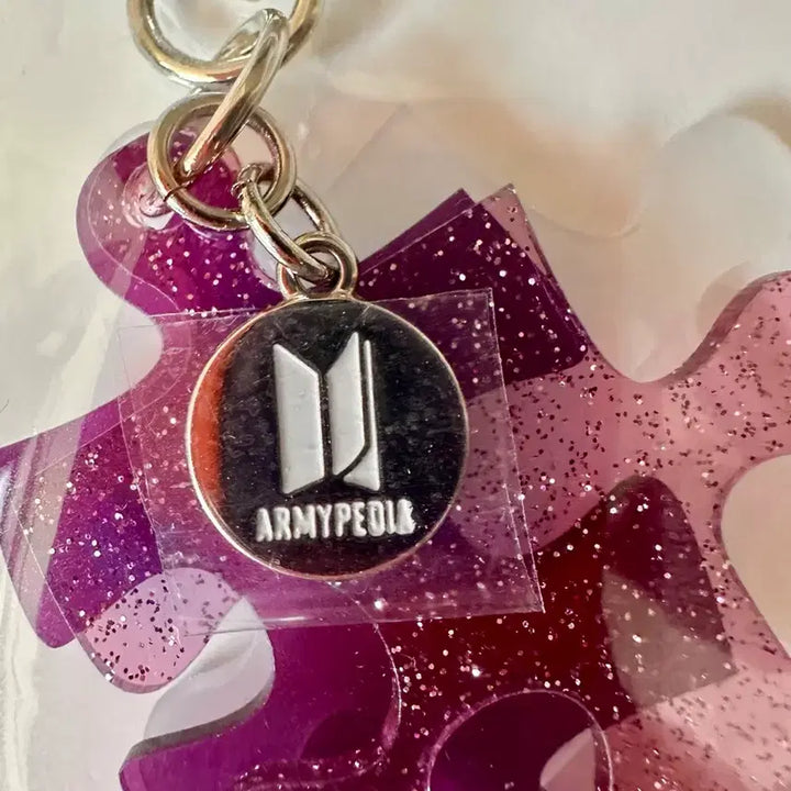 [BUNJANG] BTS ARMYPEDIA Puzzle Keychain / BTS ARMYPEDIA 퍼즐 키링