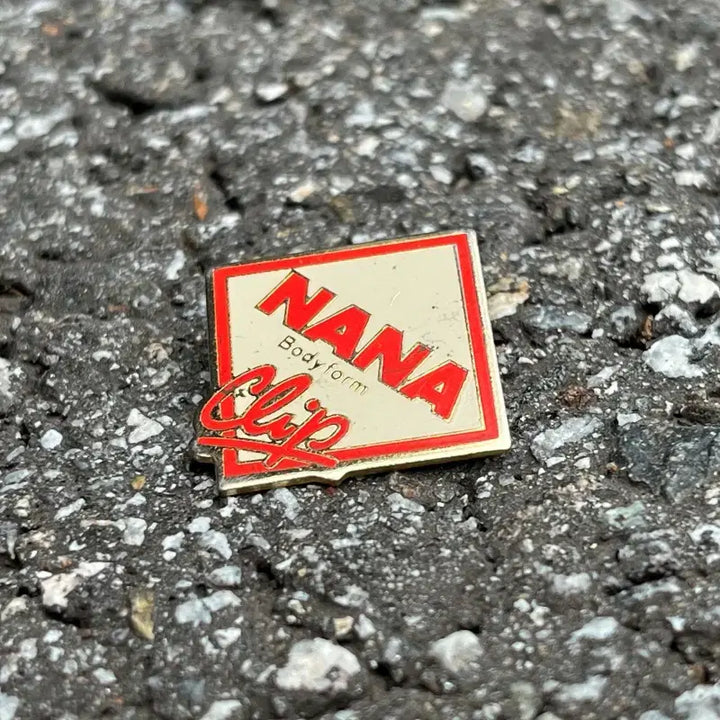 [BUNJANG] NANA Original Vintage French Metal Body Form Clip Badge / NANA 나나 바디폼클립 프랑스뱃지 빈티지뱃지 A344