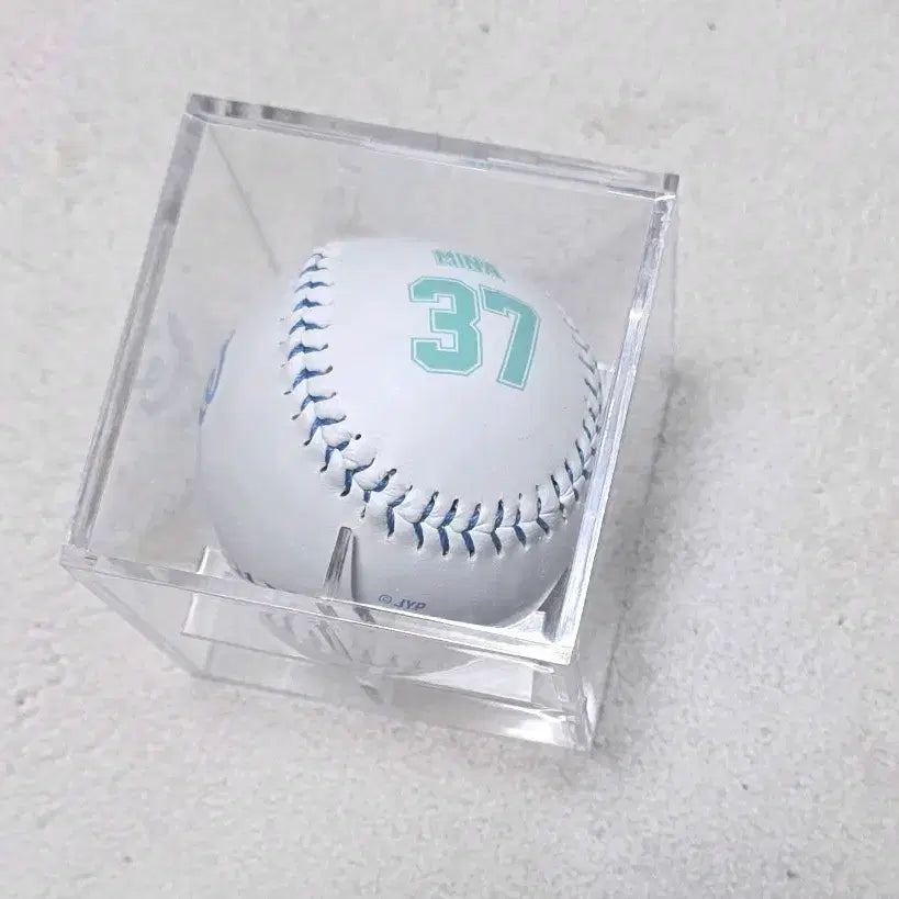 [BUNJANG] TWICE Mina Baseball Cushion Keyring Bundle Set / 트와이스 미나 굿즈 야구공 쿠션키링 일괄