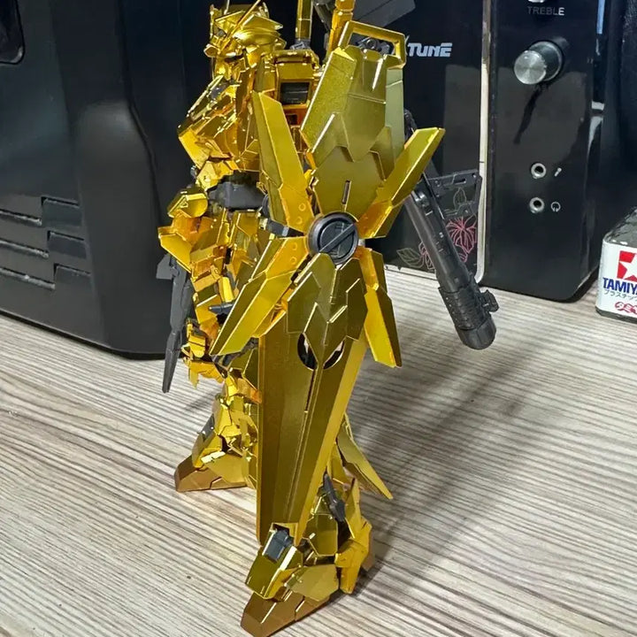 [BUNJANG] RG Unicorn Gundam Gold Coating Completed Model Kit / rg 유니콘 건담 골드코팅 가조 판매