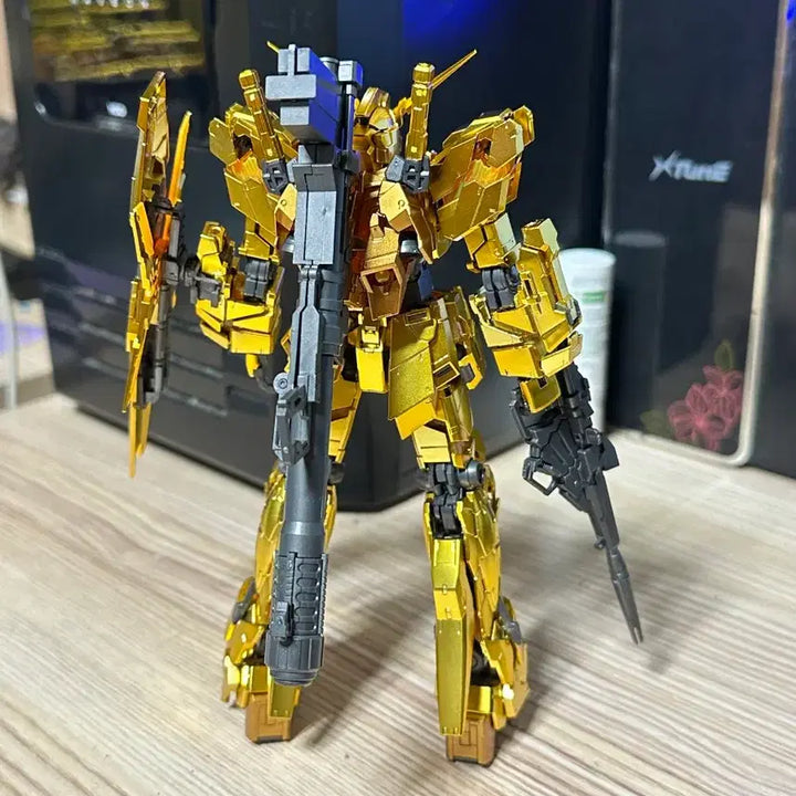 [BUNJANG] RG Unicorn Gundam Gold Coating Completed Model Kit / rg 유니콘 건담 골드코팅 가조 판매
