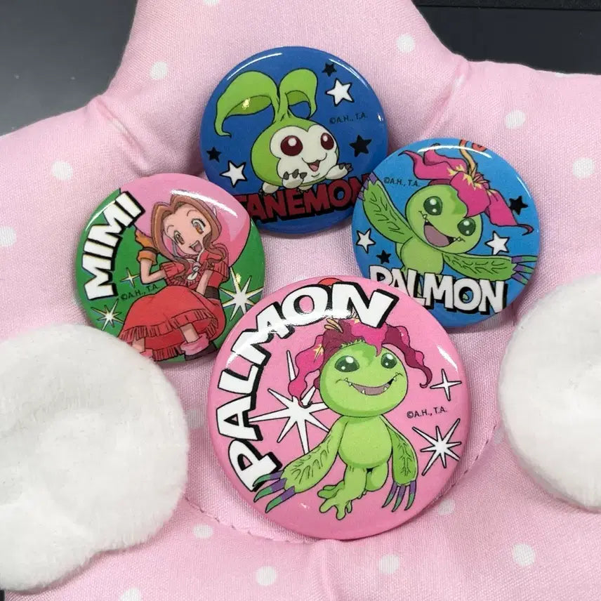 [BUNJANG] Digimon Adventure Mina Palmon Seedmon 4-Piece Badge Set / 디지몬어드벤처 미나 팔몬 시드몬 뱃지 4종 세트