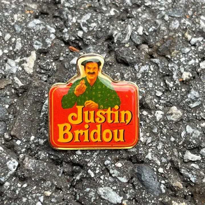 [BUNJANG] Justin Bridou Sausage French Vintage Metal Pin Badge / JustinBridou 저스틴브리두 소시지 프랑스뱃지 빈티지뱃지 A346