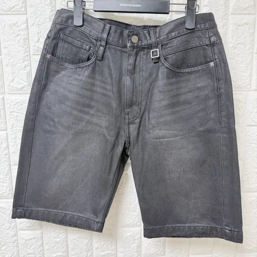 [BUNJANG] Woo Youngmi Black Coated Denim Shorts / 우영미  블랙 코팅 데님 쇼츠(4장일괄 구매시 이상품 드립니다)