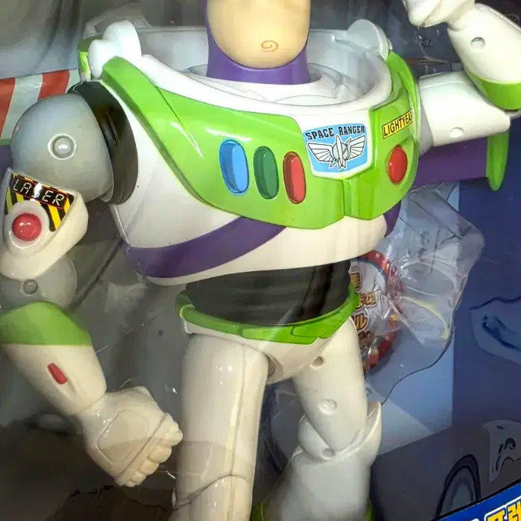 [BUNJANG] My First Friends Plus Toy Story Buzz Lightyear Wing Type Figure / 마이 퍼스트 프렌즈 플러스 토이스토리 버즈 라이트이어 윙 타입 피규어
