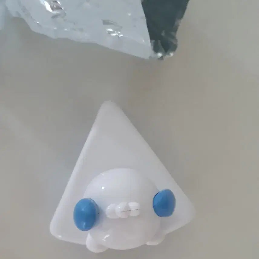 [SOLD OUT] 산리오 포차코 케이크 수납함 피규어