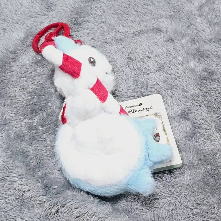 [BUNJANG] Pokemon Center Christmas Holiday Pachirisu Carabiner Keychain (Unused) / [미사용] 포켓몬센터 크리스마스 홀리데이 파치리스 카라비너 키링