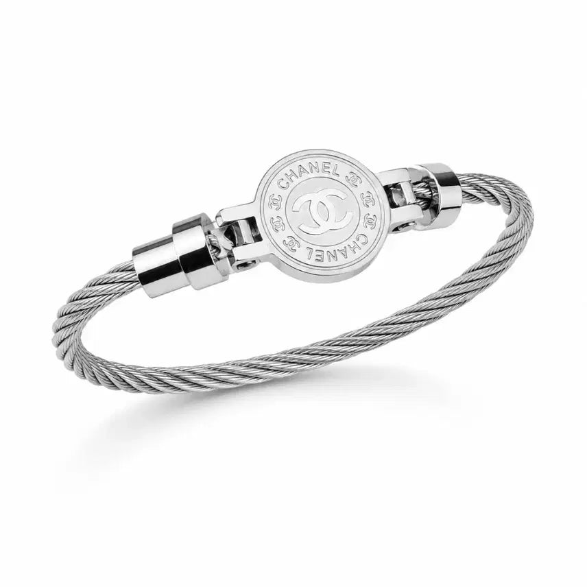 [BUNJANG] Surgical Stainless Steel C Logo Bangle Bracelet / C로고 써지컬 뱅글 팔찌 새상품