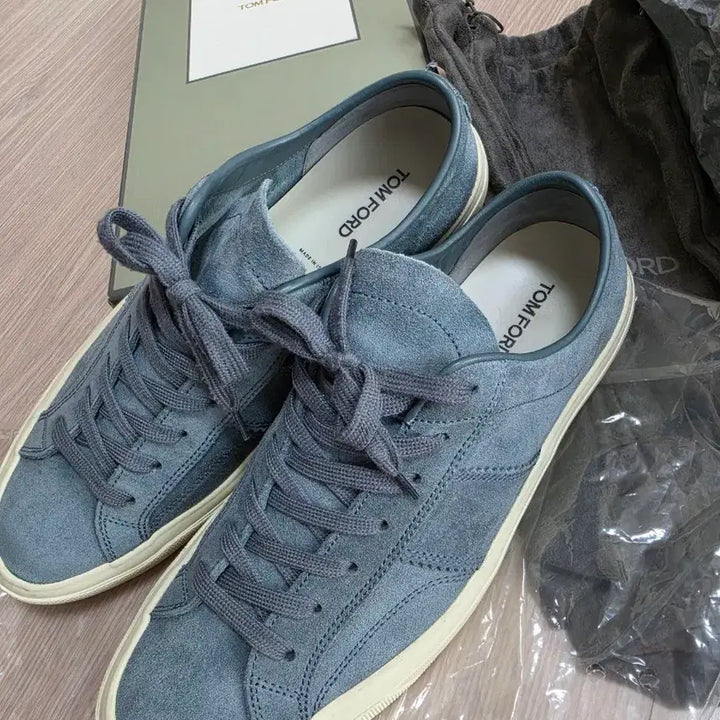 [BUNJANG] Tom Ford Cambridge Suede Sneakers Blue Size 10 / 톰포드 캠브리지 스니커즈 블루 10