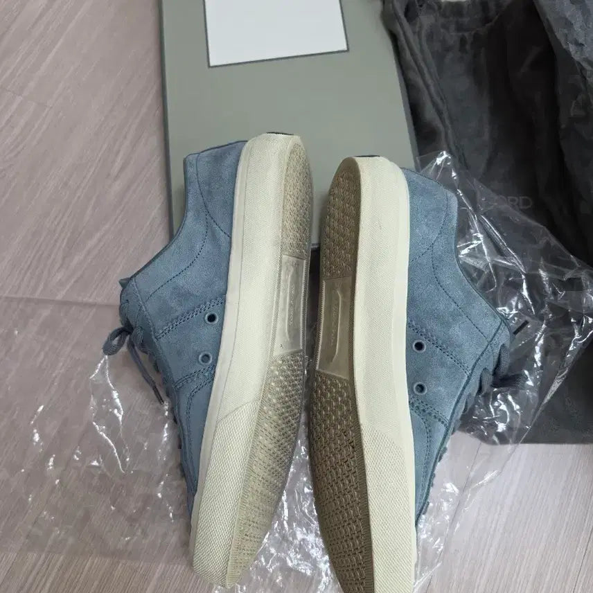 [BUNJANG] Tom Ford Cambridge Suede Sneakers Blue Size 10 / 톰포드 캠브리지 스니커즈 블루 10