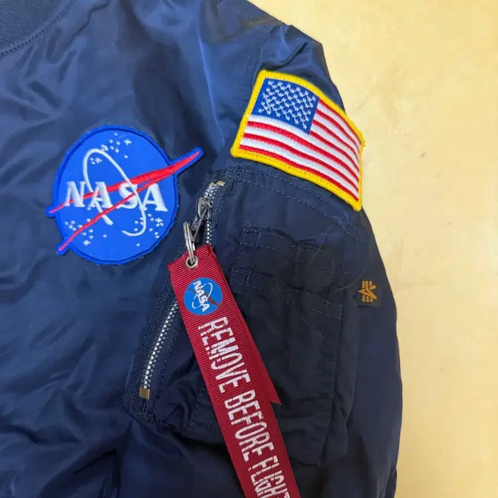[BUNJANG] Alpha Industries NASA Bomber Jacket / 알파인더스트리 나사 봄버 항공 점퍼 자켓 100L