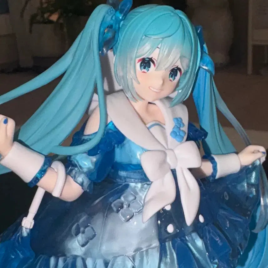 [BUNJANG] Good Smile Company Racing Miku 2023 Rainy Day Ver. Nendoroid Figure (Sealed) / 미개봉 후류 레이니 댄스 하츠네 미쿠 피규어