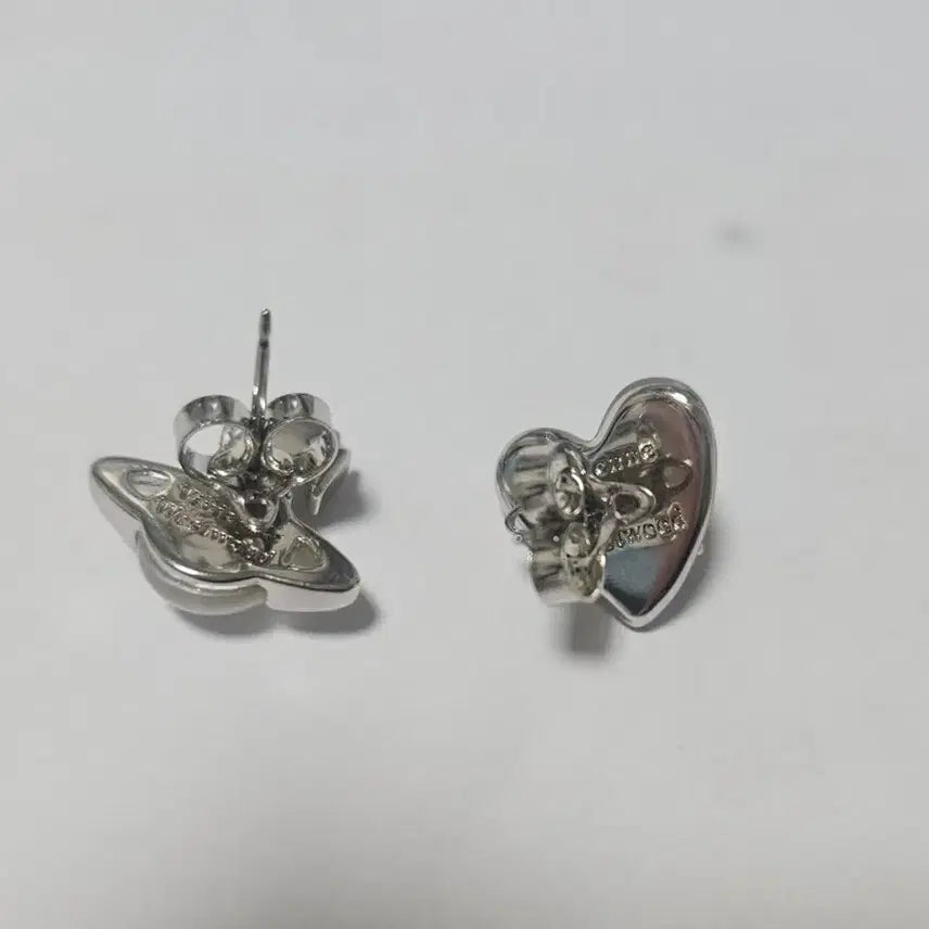 [BUNJANG] Vivienne Westwood Tomina Earrings (Authentic, Full Box) / (정품. 풀박스)비비안웨스트우드 토마시나 귀걸이